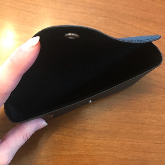 Ray-Ban Sunglasses Case ONLY ☀️ 🕶 - Picture 3 of 5